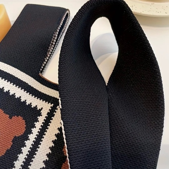 Heavy Woven Knit Bear Pattern Tote Purse Bag Japanese Knot Closure Style - Picture 3 of 4